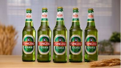 月圆酒满 家国同庆 中秋节走亲访友,赏月同饮青岛啤酒